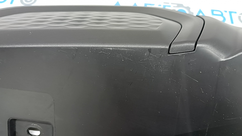 Губа заднього бампера Subaru Forester 25-26 структура, Base, Premium, з накладками, подряпини