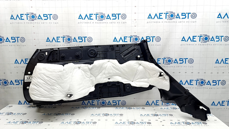 Обшивка арки права Subaru Forester 25-26 чорна, подряпини