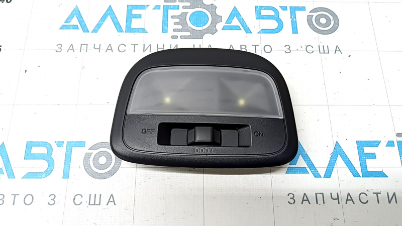 Плафон освітлення центральний Subaru Forester 25-26 чорний