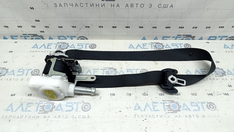 Пассажирский ремень безопасности с пиропатроном Toyota Highlander 20-26 черный