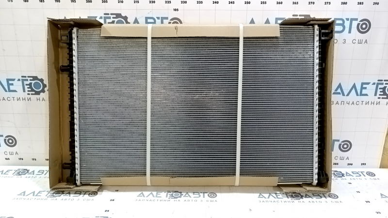 Радіатор охолодження додатковий вода Audi A6 C8 19-25 2.0 HYBRID, 3.0 D
