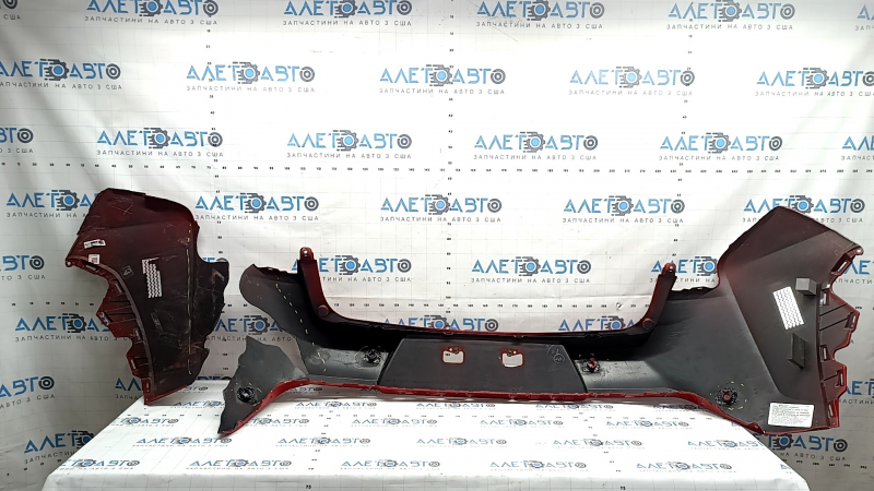 Бампер задний голый Lexus UX200 UX250h 19-24 красный, под парктроники, царапины, трещины, сломан, после ремонта, треснуты крепления, отсутствуют крепления