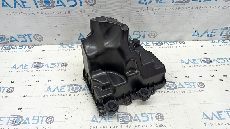 Нижняя крышка корпуса воздушного фильтра Mazda CX-5 17-25 2.5