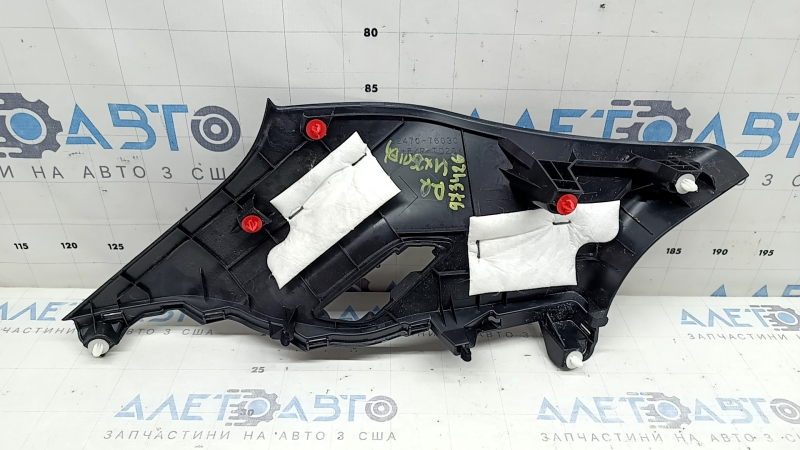 Накладка задней стойки правая верхняя Lexus UX 19-26 черная, царапины