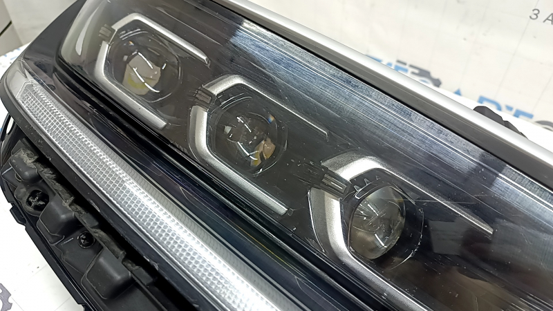 Фара передня права Kia Sorento 21-24 HEV, PHEV LED, Projector lamp, потерта