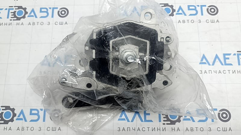Подушка двигателя левая Ford Fusion mk5 13-20 2.0 hybrid, plug-in