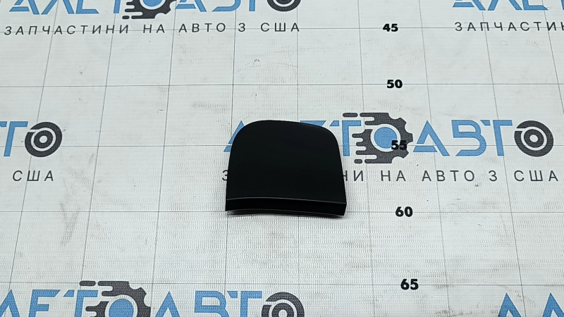 Заглушка буксирувального гака переднього бампера права Toyota bZ4X 22-26