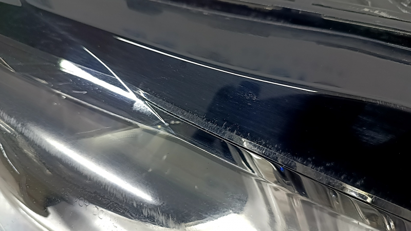 Фара передняя правая в сборе Lincoln MKZ 17-19 level 7, LED, тип 2, сколы, под полировку, царапины