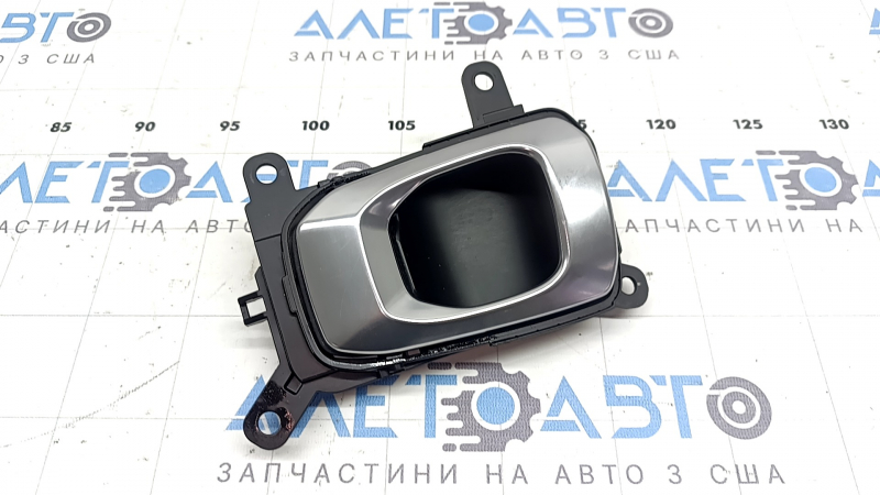 Ручка двери внутренняя передняя левая Kia Sorento 21-24 HEV, PHEV, хром