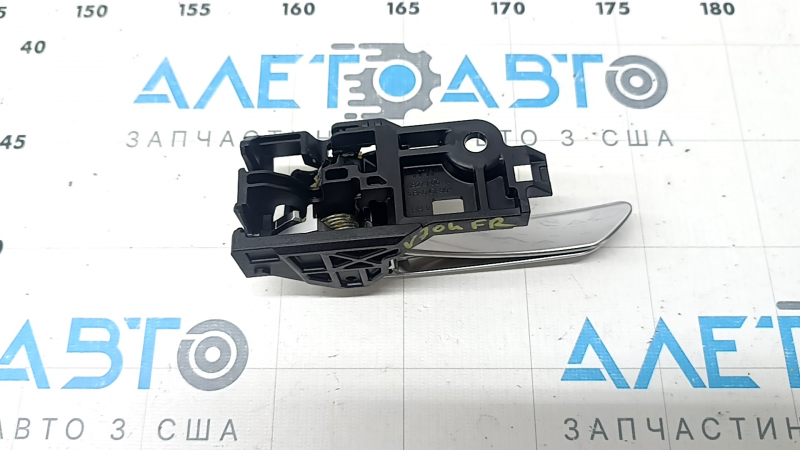 Ручка дверей внутрішня передня права Toyota Camry v70 18-24 хром