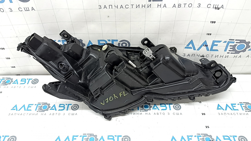 Фара передня ліва Toyota Camry v70 18-20 галоген + LED, під полірування
