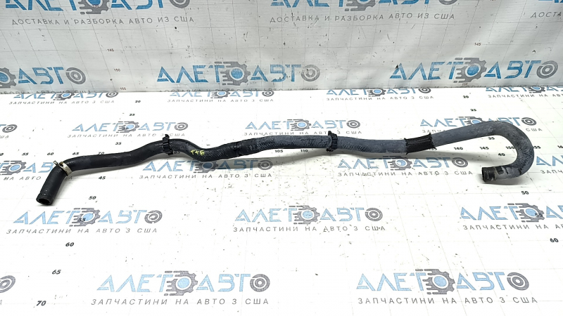 Патрубок охлаждения инвертора теплообменник - бачок инвертора Toyota Camry v70 18-24 hybrid