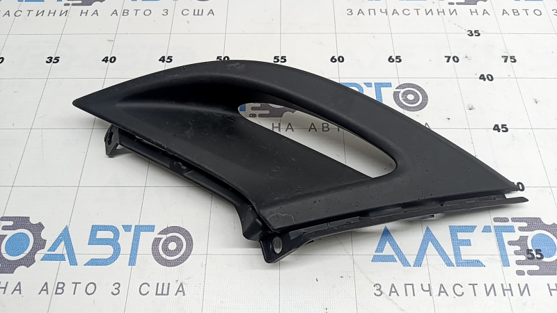 Решетка бампера левая Honda Accord 23-26 структура, сколы