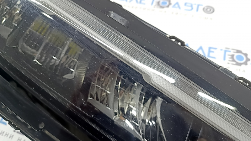Фара передня права Honda Accord 23-26 LED під полірування.