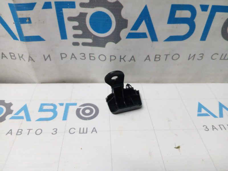 Крепление переднего бампера правое Mazda 3 19-26 на крыле