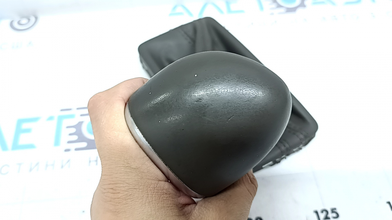 Ручка АКПП Audi Q5 8R 09-17 кожа бежевая truffelbeige, царапины