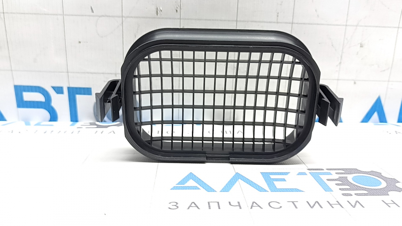 Решетка воздухоприемника BMW X3 F25 11-17