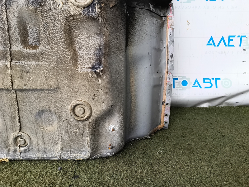Корыто багажника Audi A4 B9 17-25 высверлено, белое
