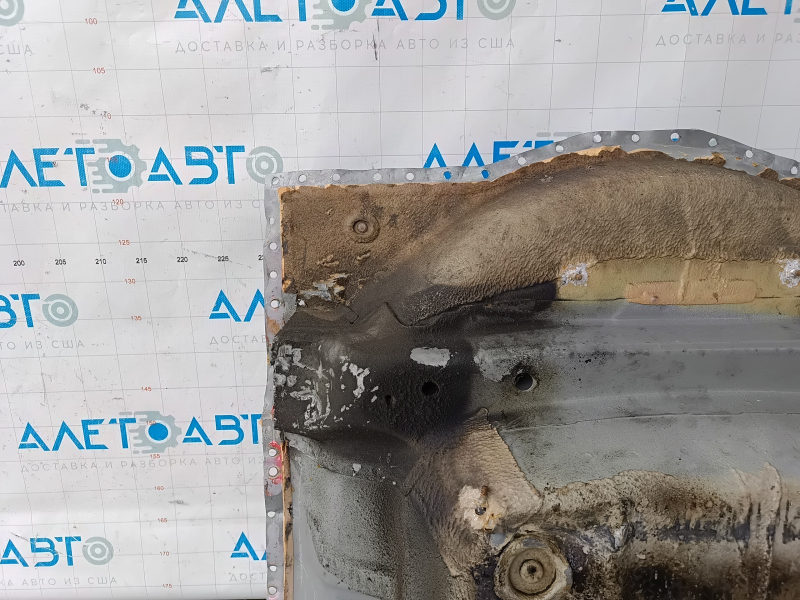 Корыто багажника Audi A4 B9 17-25 высверлено, белое