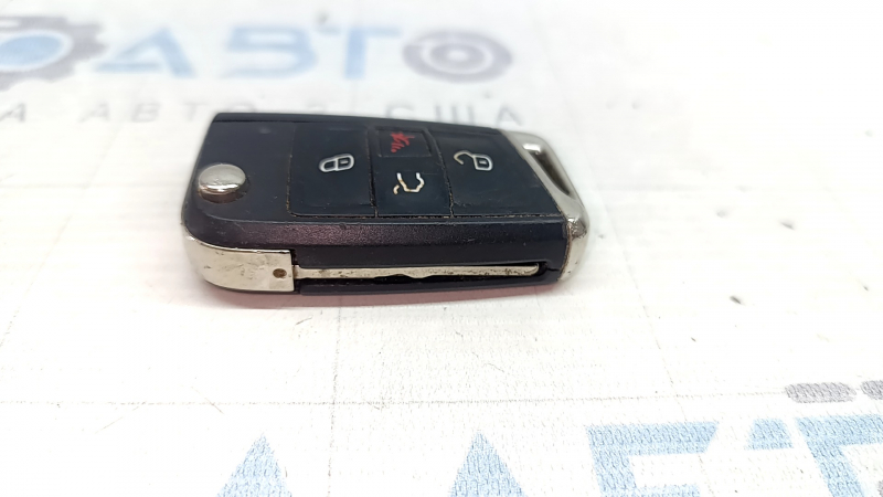 Ключ VW Tiguan 18-20 keyless 4 кнопки, подряпини, тички, потертий