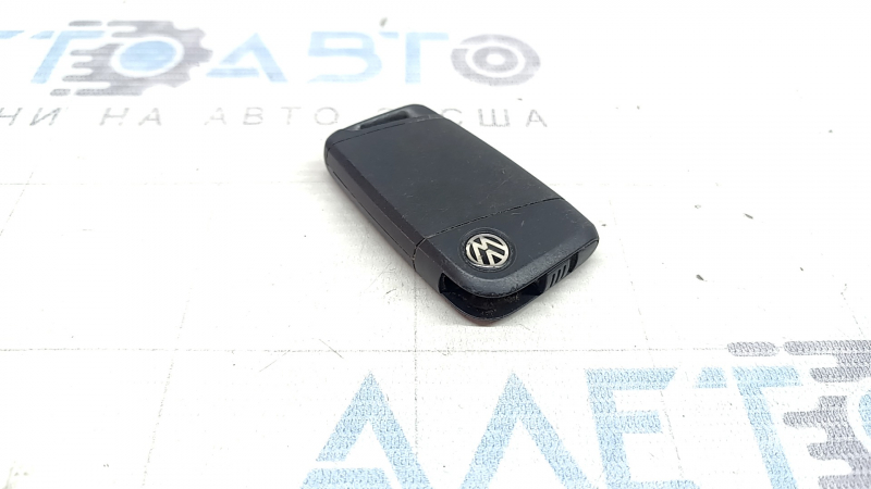 Ключ VW Tiguan 18-20 keyless 5 кнопок, тип 2, без жала, подряпини
