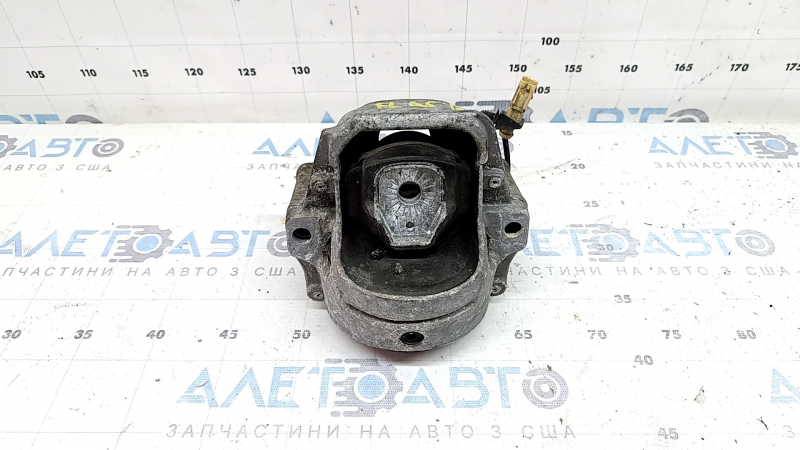 Подушка двигателя левая Audi Q5 8R 13-17 2.0T, hybrid микротрещины