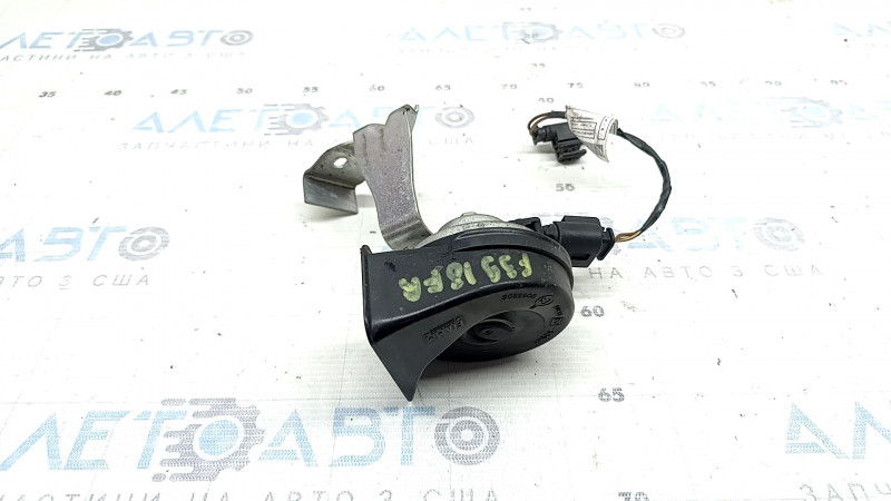 Сигнал high BMW X2 F39 18-23 с кронштейном и проводкой