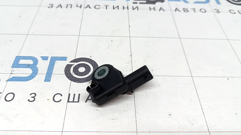 Датчик подушки безопасности в центральной стойке правый BMW X2 F39 18-23