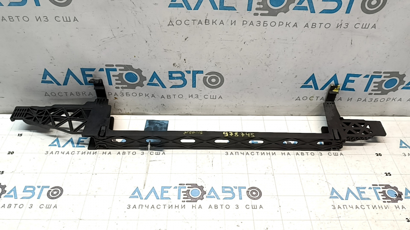 Кронштейн радиатора охлаждения КПП Ford Escape MK3 17-19 1.5T 2.0T пластик, сломано крепление