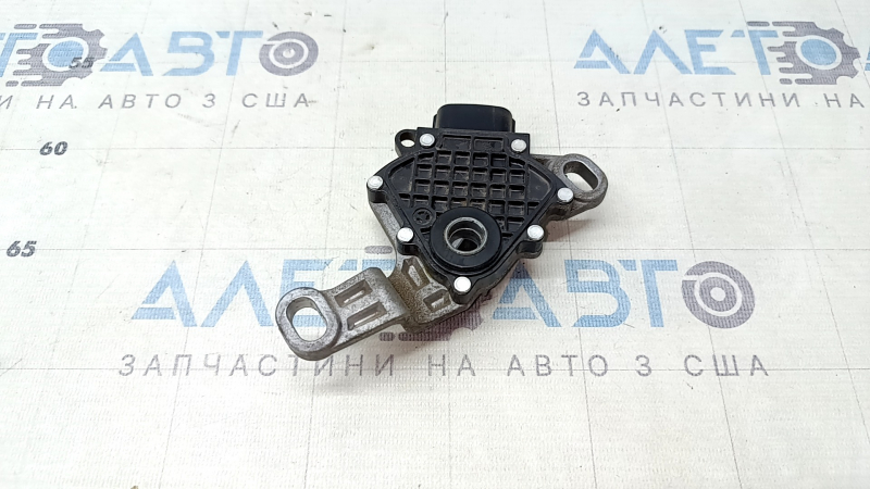 Датчик положення селектора АКПП Lexus ES300h 19-26