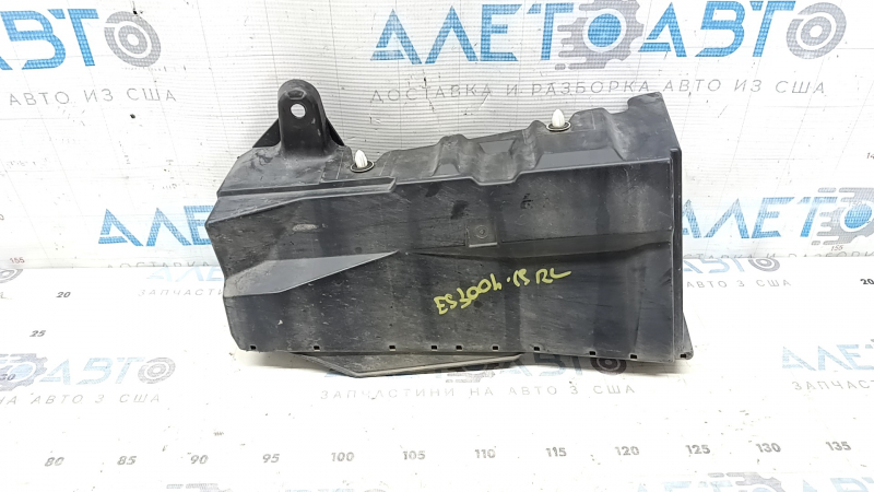 Кріплення заднього бампера нижнє ліве ES250 ES300h 19-26