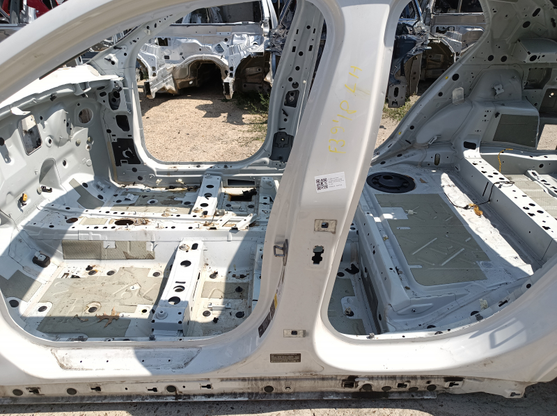 Стійка кузова центральна ліва BMW X2 F39 18-23 на кузові