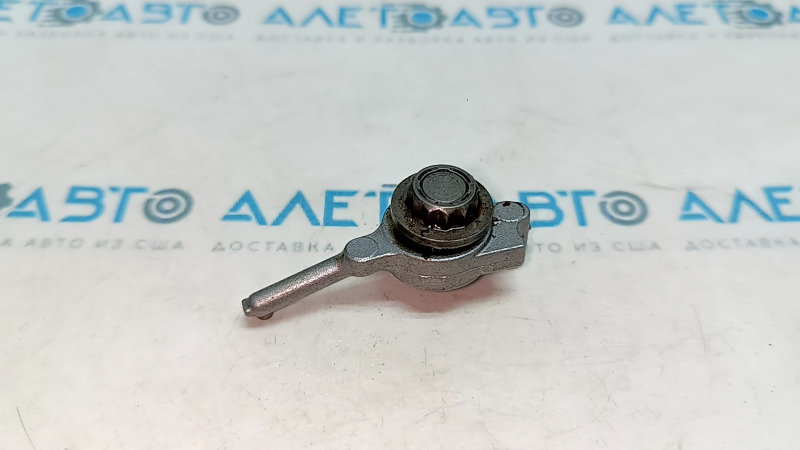 Масляная форсунка ДВС Nissan Altima 19-25 2.5 с болтом