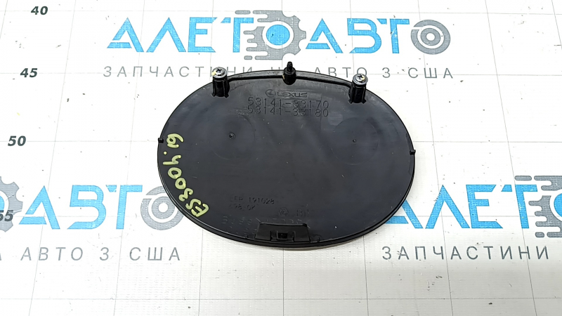 Емблема решітки радіатора grill Lexus ES300h 19-22 під радар