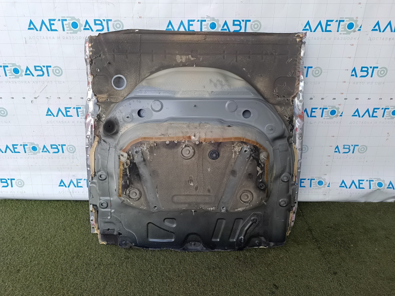 Корыто багажника Audi A6 C8 19-25 высверлено