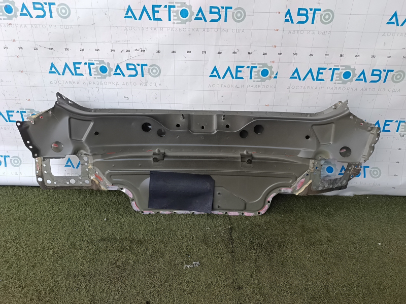 Задняя панель Audi A5 F5 18-25 2 части, высверлена, черная