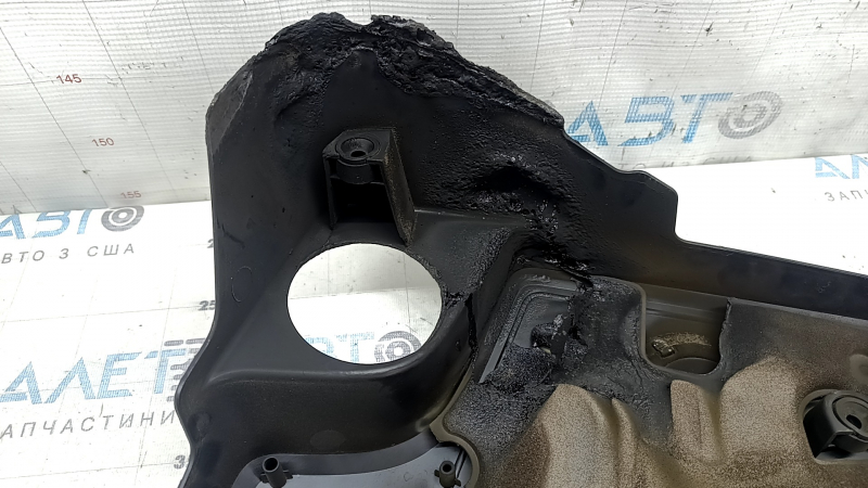 Накладка двигателя BMW 5 F10 12-16 2.0T оплавлена