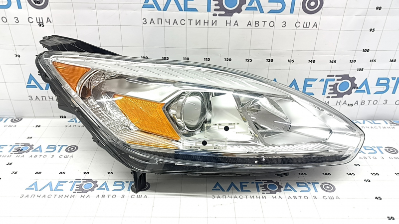 Фара передняя правая голая Ford C-max MK2 17-18 рест, песок