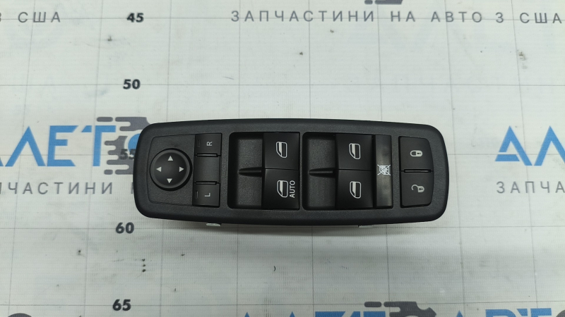 Управление стеклоподъемником передним левым Dodge Journey 11-16 черн, 1 auto