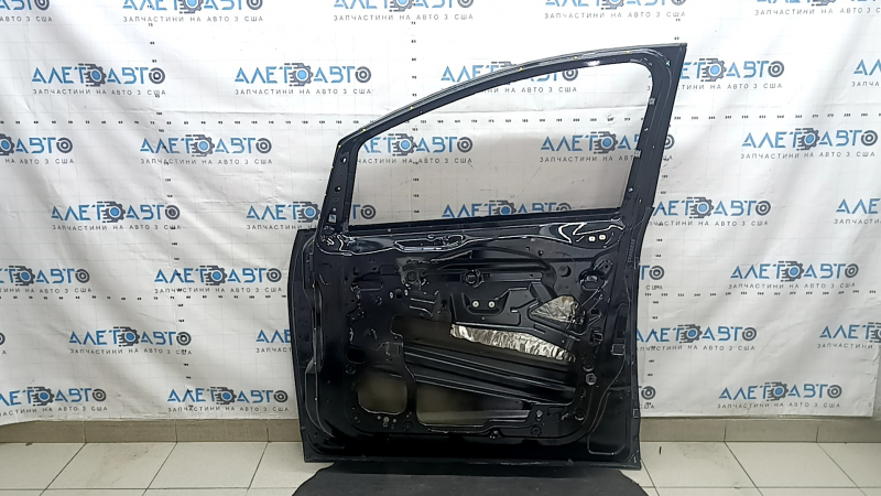 Дверь голая передняя правая Ford C-max MK2 13-18 черный G1, вмятина