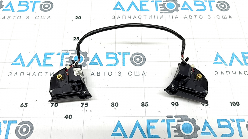 Кнопки управления на руле BMW 5 F10 11-16 Sport
