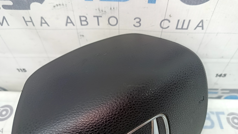 Подушка безопасности airbag в руль водительская Honda Accord 13-17 черный, царапины