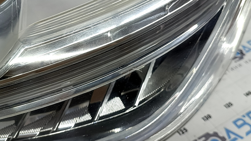 Фара передняя левая в сборе Honda Accord 17-17 Touring hybrid, LED, песок, царапина