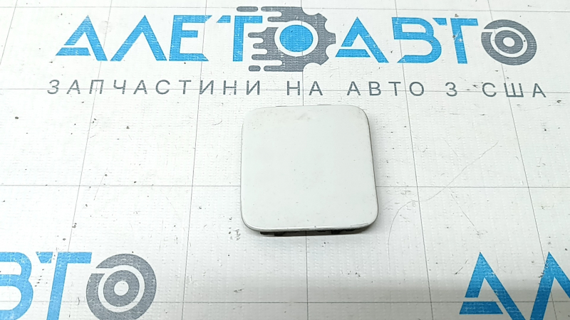 Заглушка буксирувального гака заднього бампера BMW 5 G30 17-20 зламане кріплення