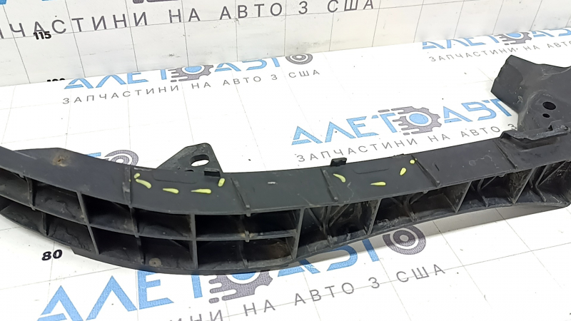 Кріплення переднього бампера під фарою праве Honda Accord 13-17 зламані кріплення