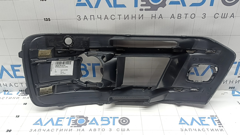 Решетка переднего бампера правая Audi Q7 16-19 хром под парктроник и радар с накладкой