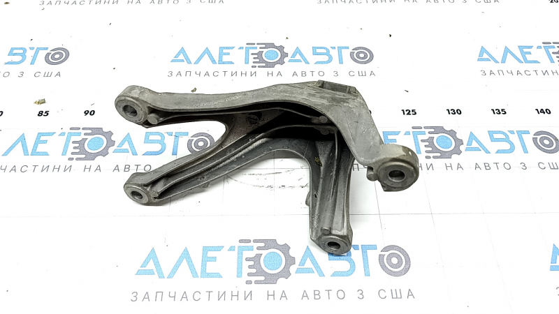 Кронштейн правої подушки двигуна BMW 5 G30 17-23 3.0Т RWD