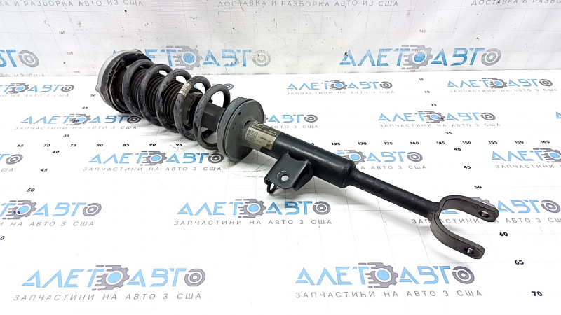 Стойка амортизатора в сборе передняя правая BMW 5 G30 17-20 3.0T RWD