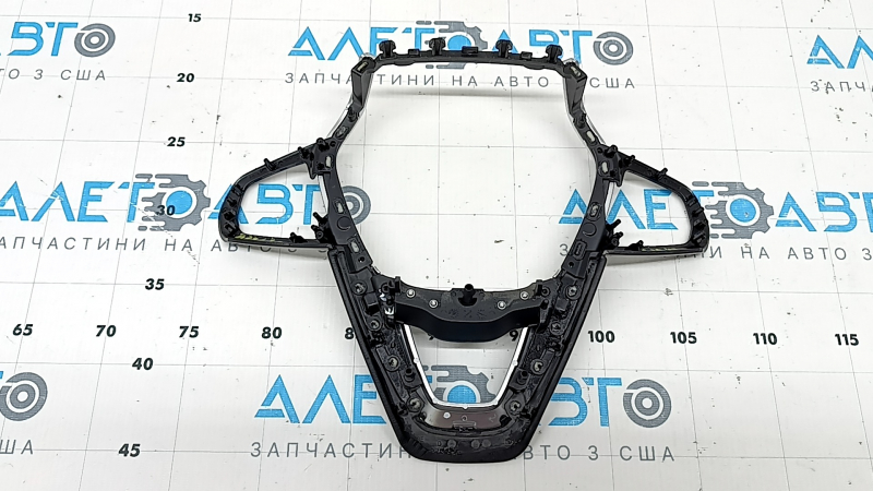 Накладка керма BMW 5 G30 20-23 під підігрів керма, подряпини