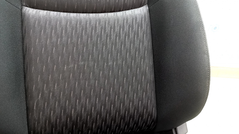 Пасажирське сидіння Nissan Rogue 17-20 без Airbag, механічне, тканина чорна, під хімчистку